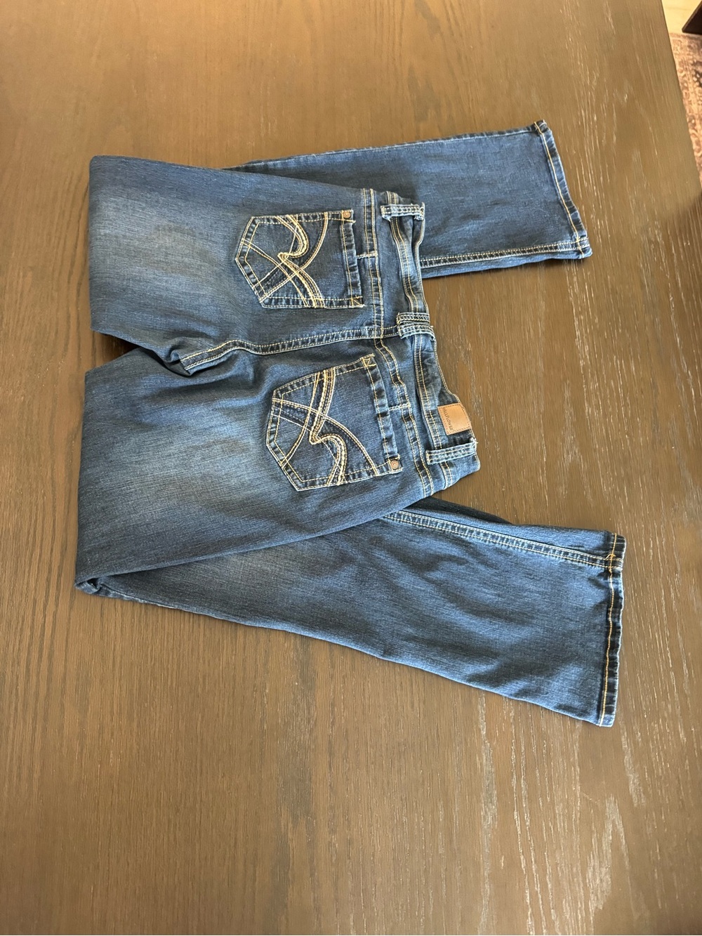 Wildflower 13L Luscious curvy fit blue jeans . 32” waist 31” inseam